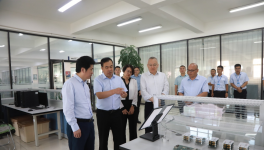 海螺集團(tuán)黨委書記、董事長楊軍蒞臨東方測控調(diào)研